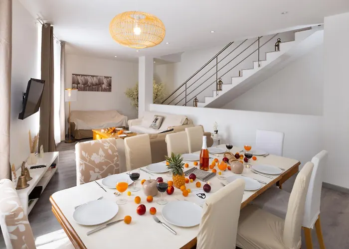 Apartment C'est Maison Bleue Carcassonne